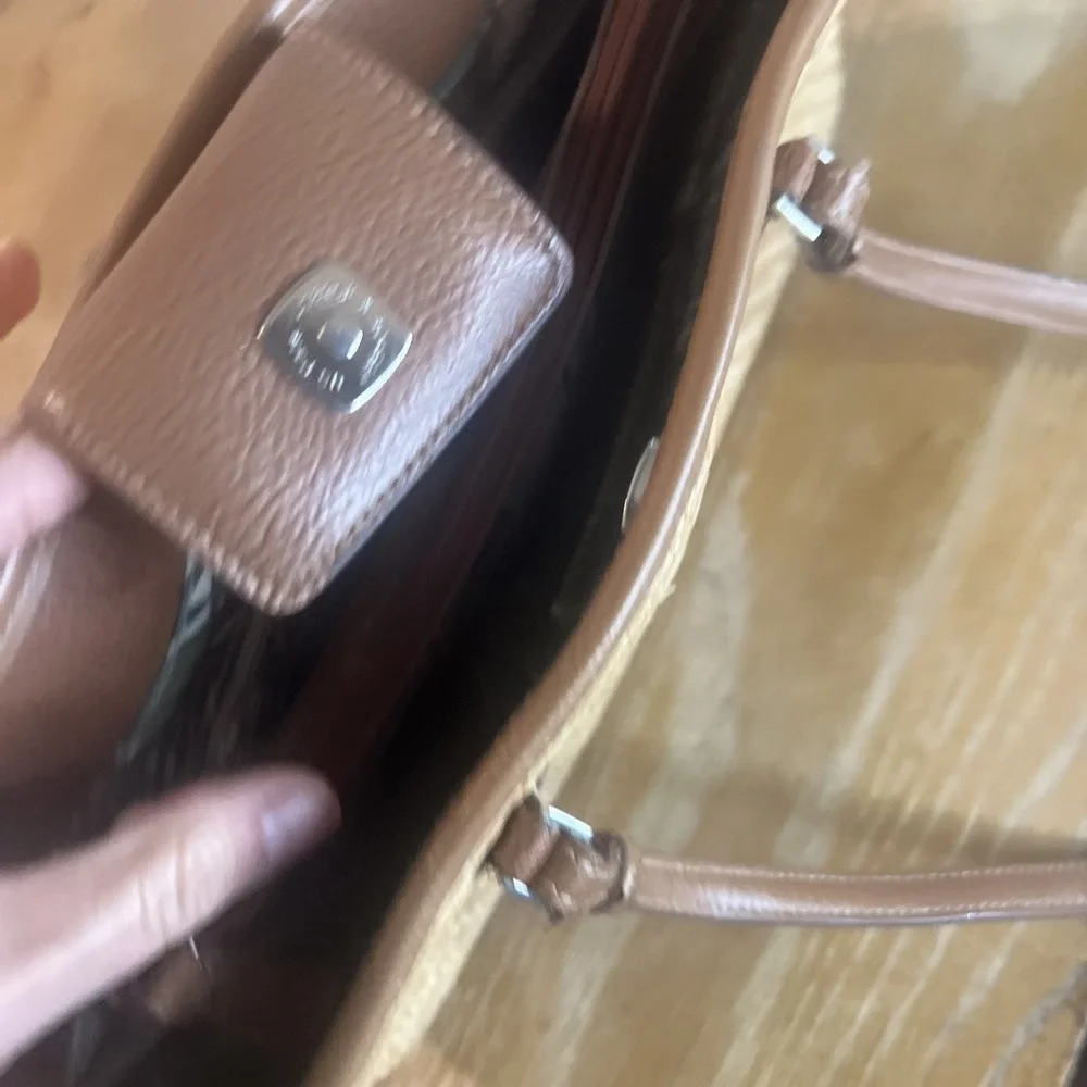 Liz Claiborne excellent purse